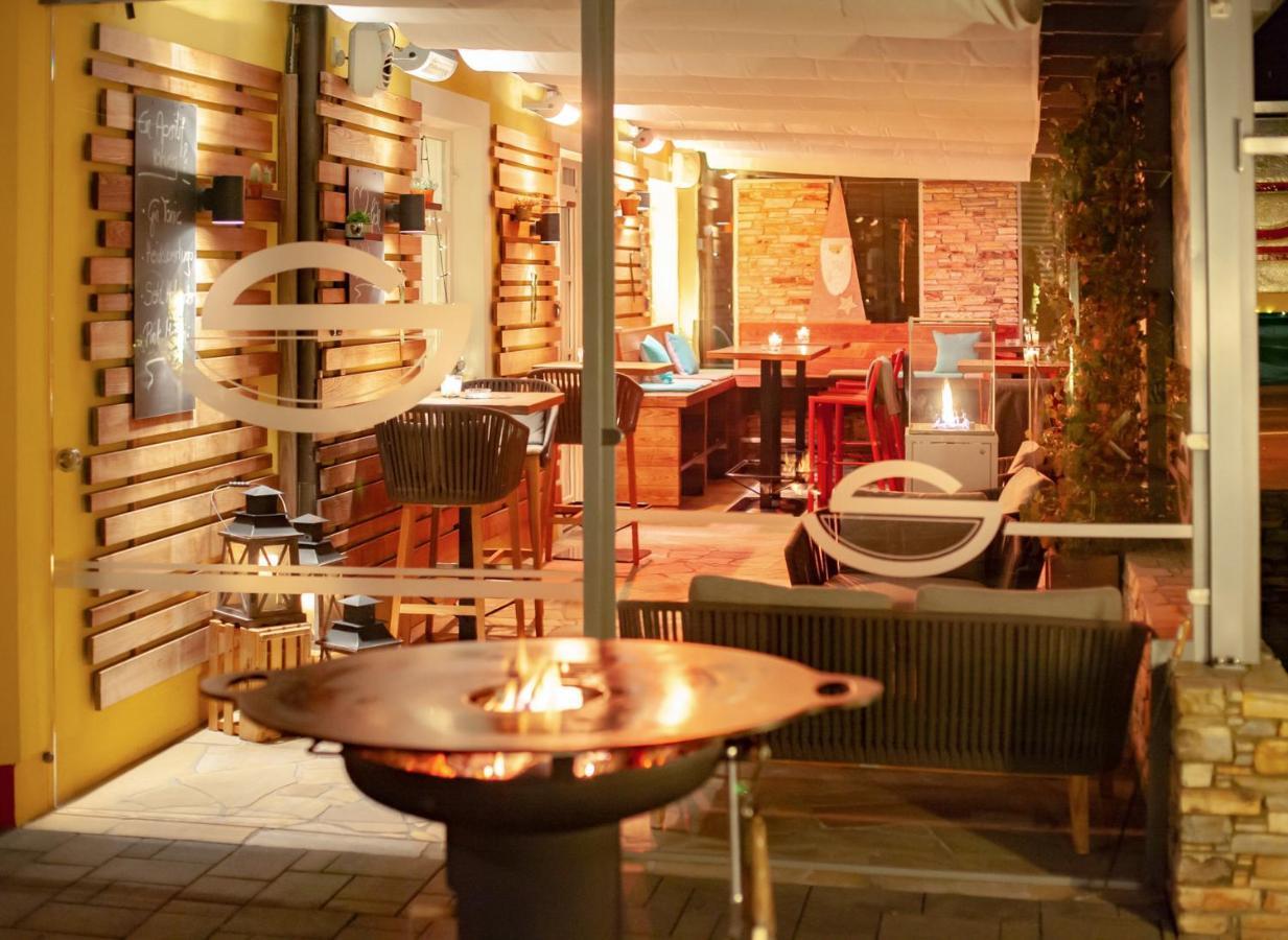 Restaurant Hotel Schrott Kaibing Exterior photo